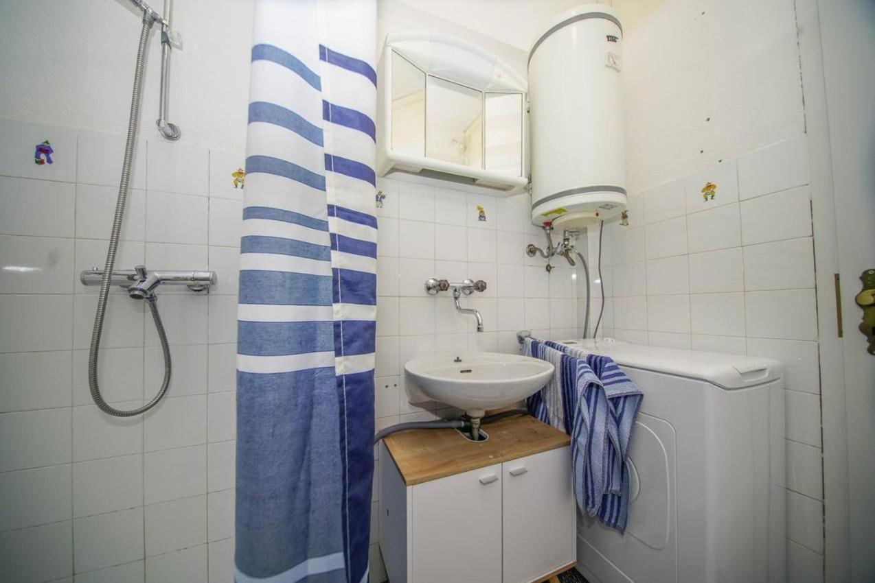 Apartman Mate Splitska Eksteriør billede